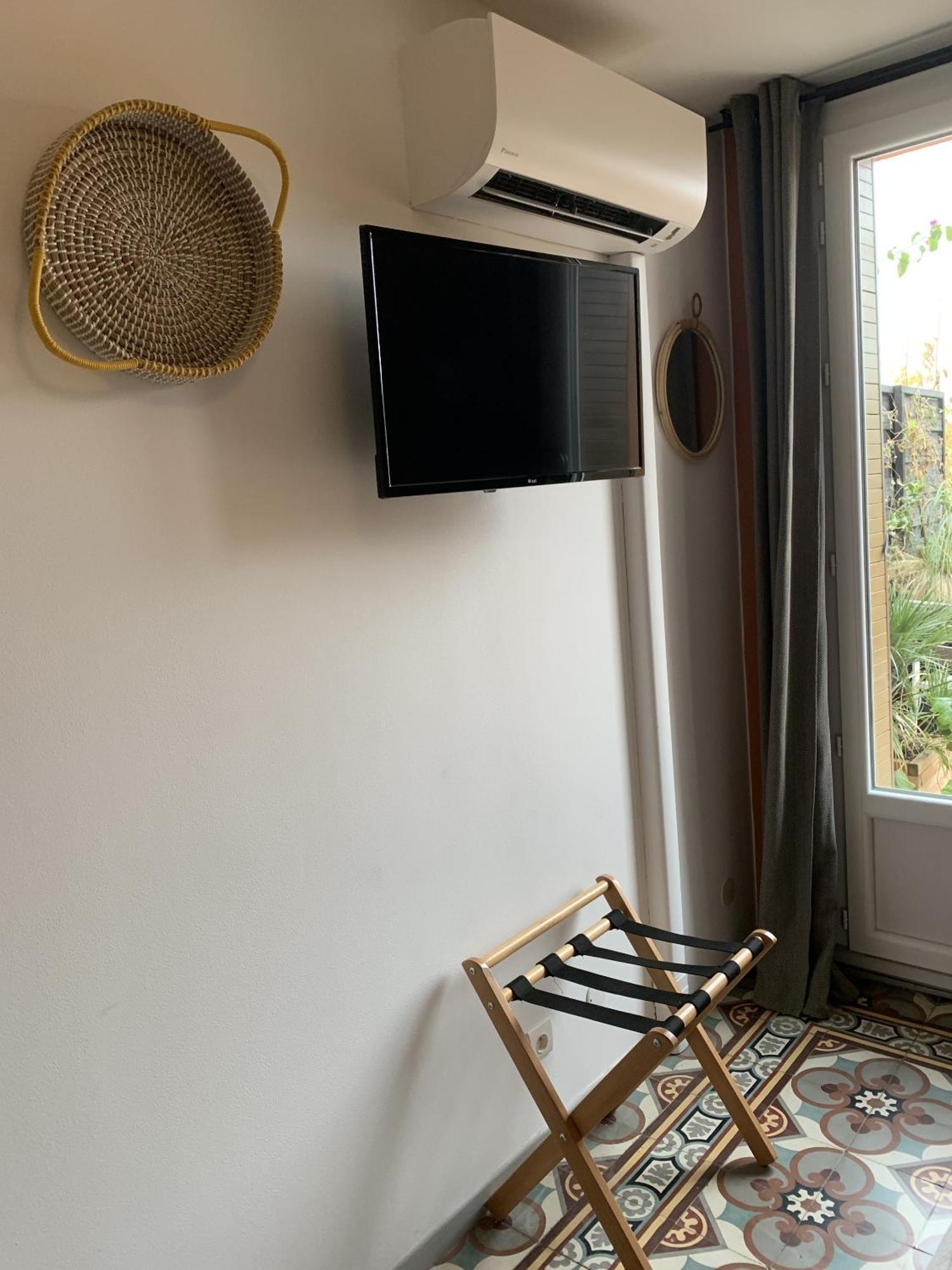 Chambre D'Hotes Lo Componairo Pouzols 객실 사진